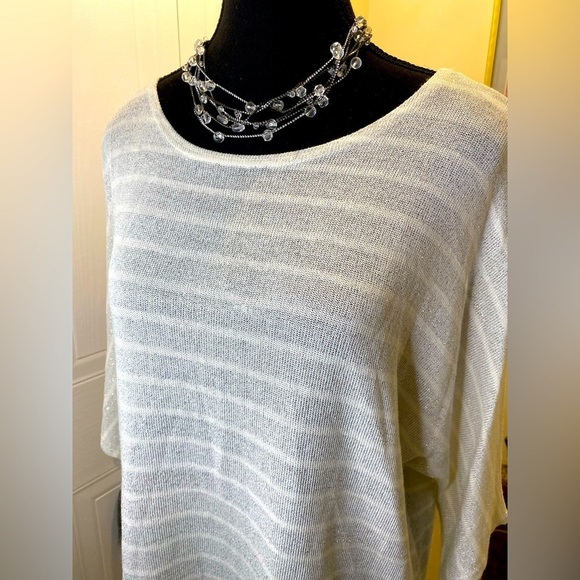 New Look sparkle striped sweater, off white & silver, 3/4 sleeves,long back 🩶🤍 - Picture 4 of 9
